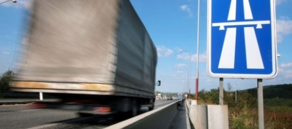 Držitelia preukazov ZŤP môžu využívať diaľnice bezplatne