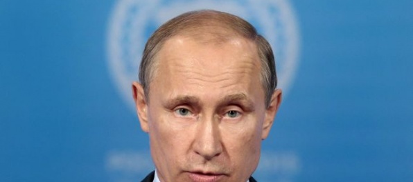 Putin sa mal podieľať na zasahovaní Ruska do volieb v USA