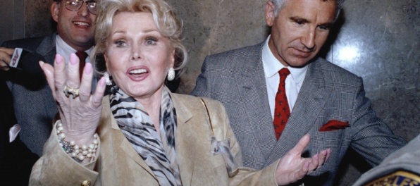 Zomrela hollywoodska herečka Zsa Zsa Gaborová 