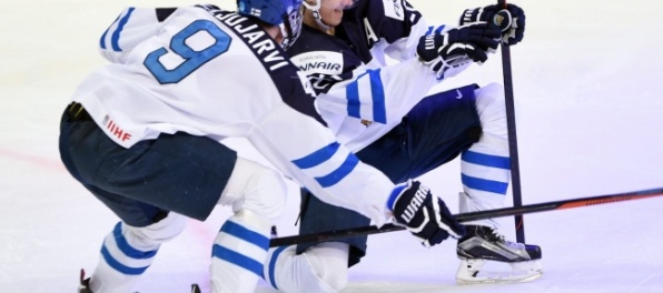 Mladí slovenskí hokejisti pred MS dostali výprask od Fínov