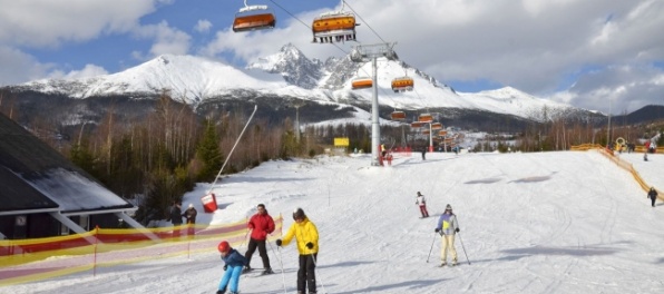 Na Slovensku sa lyžuje v 70 zimných strediskách