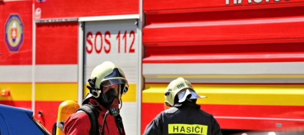 Päť ľudí sa priotrávilo oxidom uhoľnatým, zasahovali hasiči