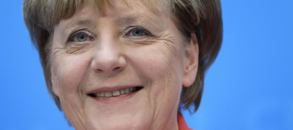 Merkelovej podpora po útoku na trhoch v Berlíne vzrástla