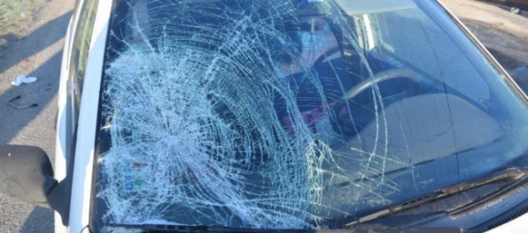 Vážna nehoda v Nitre: Dve autá sa čelne zrazili