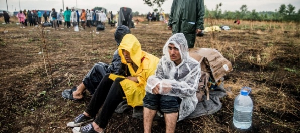 Utečenci sú nespokojní s prístupom polície v Záhrebe