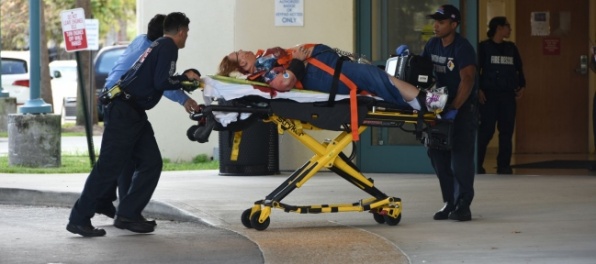 Muž spustil paľbu na letisku na Floride, zabil päť ľudí