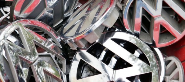 Volkswagen zaplatí za emisný škandál rekordnú pokutu