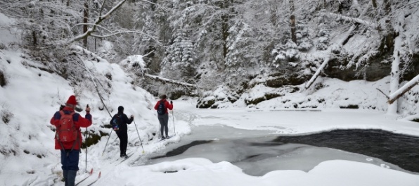 Foto: Slovenský raj ponúka nevšedný zážitok, zamrzol Hornád