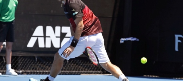 Skvelý Lukáš Lacko postúpil do 3. kola Australian Open