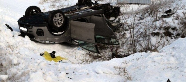 Foto: Vodička išla na červenú, auto zmietol rýchlik