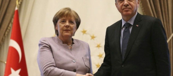 Merkelová sa dohodla s Tureckom na počte prijatých utečencov