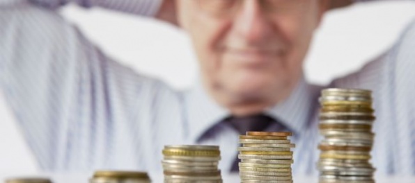 Starodôchodcom pridajú, penzie stúpnu o desiatky eur