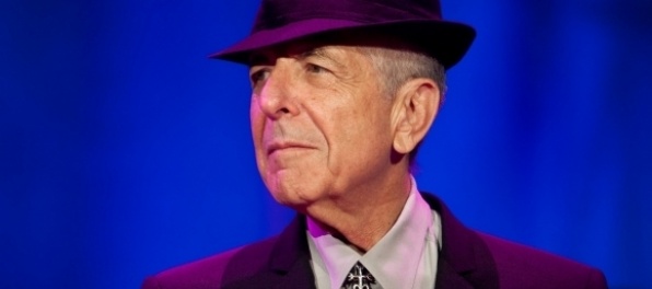 Zverejnili lyric video k Traveling Light od Leonarda Cohena