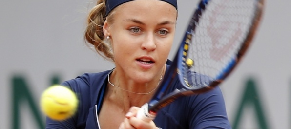Karolína Schmiedlová prehrala v semifinále dvojhry v Moskve