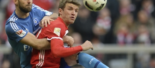 Video: Bayern potupil Hamburg, Duda už okúsil Bundesligu