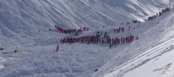 Na severe Talianska zasiahli skupinu ‘freeriderov’ dve lavíny, štyria lyžiari zahynuli