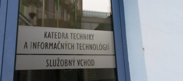 Na UKF v Nitre stúpol záujem o technické smery, dopyt po absolventoch rastie