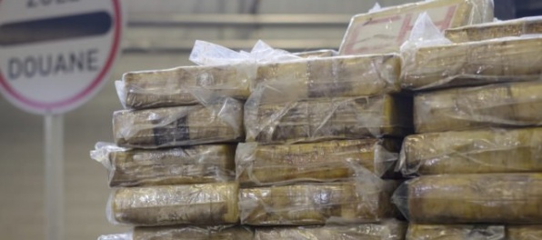 Španielska polícia zhabala obrovské množstvo kokaínu