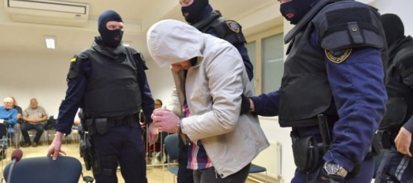 Rakúska Cobra zadržala možných teroristov, môžu byť napojení na Islamský štát