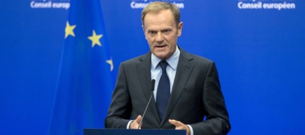 Tusk ostáva predsedom Európskej rady, podporovalo ho aj Slovensko