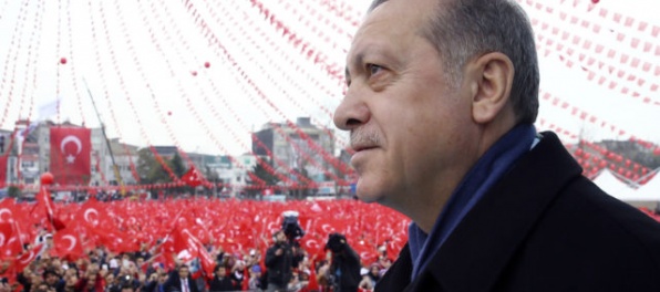 Erdogan hrozí zrušením migračnej dohody medzi Európskou úniou a Ankarou
