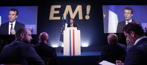 O prezidentskú funkciu vo Francúzsku zabojuje jedenásť kandidátov