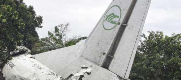 V Južnom Sudáne sa zrútilo lietadlo, nehodu prežilo všetkých 45 pasažierov