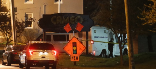 Video: V nočnom klube v Cincinnati sa strieľalo, zomrel jeden človek a pätnásti sa zranili