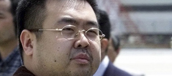 Podozriví v prípade vraždy Kim Čong-nama sa vrátili do KĽDR aj s telom