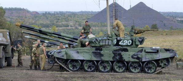 Na východe Ukrajiny obe strany opäť porušujú prímerie