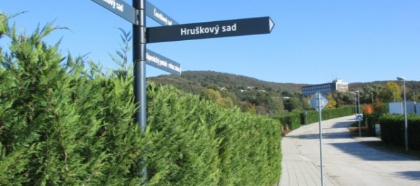 K nadštandardným pozemkom patria nadštandardné služby K nadštandardným pozemkom patria nadštandardné služby