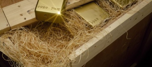 Neznámy páchateľ odcudzil zlaté tehličky za 117 000 eur, žena ich nechala v zaparkovanom aute