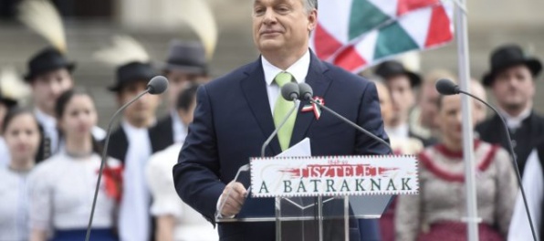 Orbán: Všetko sa točí okolo Sorosa, dáva obrovské peniaze na podporu nelegálnej migrácie