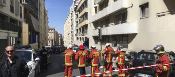 Aktualizované: Francúzska polícia zadržala dvoch radikálov, ktorí pripravovali teroristický útok