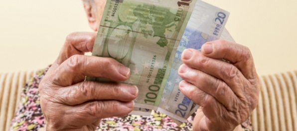 Aktualizované: Vyše 100-tisíc starodôchodcom sa zvýšia penzie