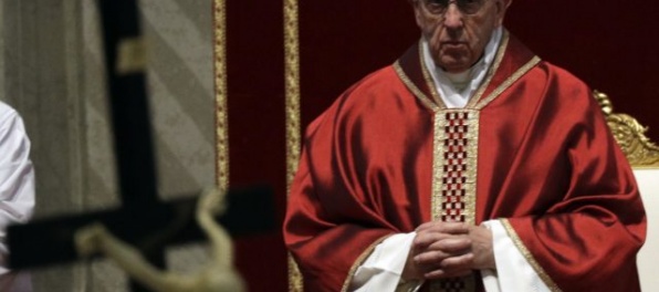 Európa pácha samovraždu, vraví pápež. Záchytné centrá prirovnal ku koncentrákom