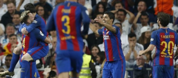 Video: Real v El Clásicu nestačil na Barcelonu, Messi rozhodol v nadstavenom čase