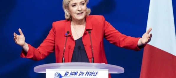 Francúzska prezidentská kandidátka Le Penová sa dočasne vzdala vedenia strany