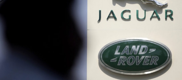 Jaguar Land Rover zamestná skupinu 18 až 25-ročných stážistov