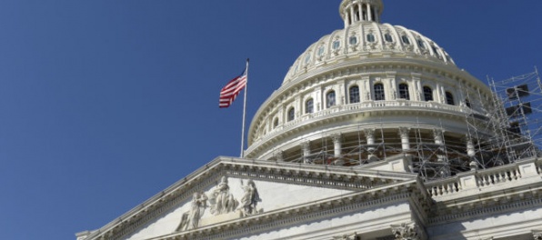 Americký Kongres dočasne odvrátil hrozbu platobnej neschopnosti federálnej vlády