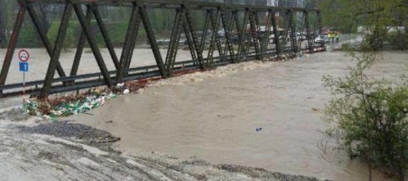 Aktualizované: Roklina Suchá Belá je uzavretá, na hornom toku Váhu je druhý stupeň povodňovej aktivity