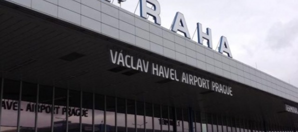 Letisko Václava Havla v Prahe zavádza nové pravidlá pre kontrolu kufrov
