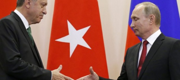 Putin sa stretol s Erdoganom, prímerie v Sýrii je podľa tureckého prezidenta zlatou príležitosťou