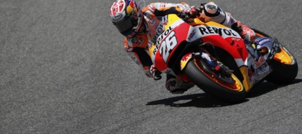 Pedrosa využil pole position a ovládol Veľku cenu Španielska v MotoGP