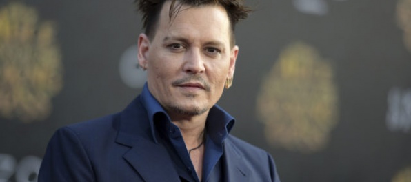 Johnny Depp sa predstaví v komédii Richard Says Goodbye