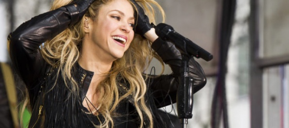 Shakira zverejnila videoklip k piesni Me Enamoré