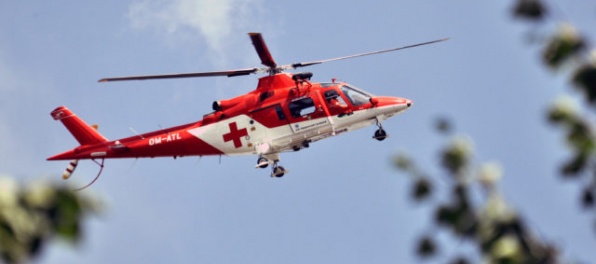 Ženu zranil vysokozdvižný vozík, zasahovali leteckí záchranári