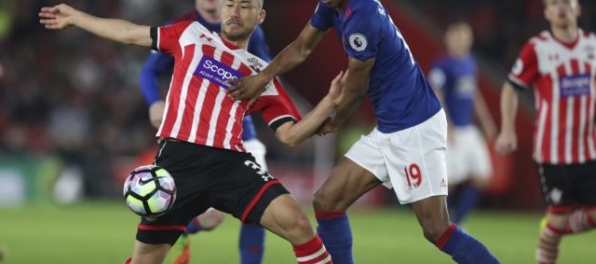 Video: ManUtd remizoval na pôde Southamptonu v dohrávke 28. kola Premier League