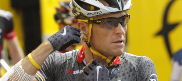 Dopingový hriešnik Lance Armstrong sa zasnúbil s dlhoročnou partnerkou