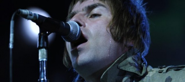 Liam Gallagher odohrá v Manchestri benefičný koncert pre obete útoku